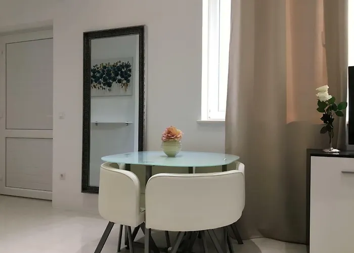 Concordia Lux Apartment *