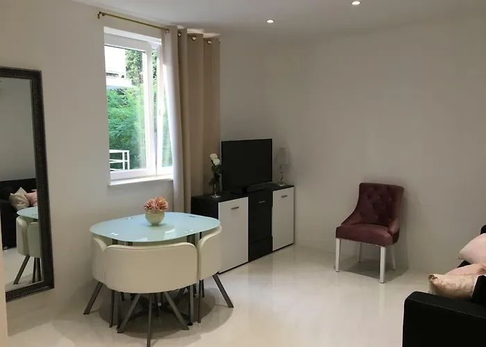 Concordia Lux Apartment *