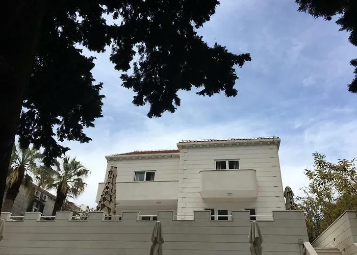 Concordia Lux Apartment *